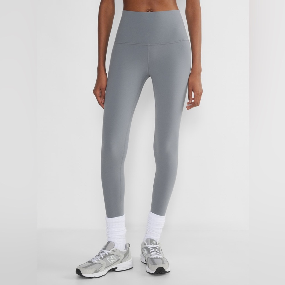 NWT - ARITZIA Golden - BUTTER New Cheeky Super Hi-Rise Legging in Shady Blue